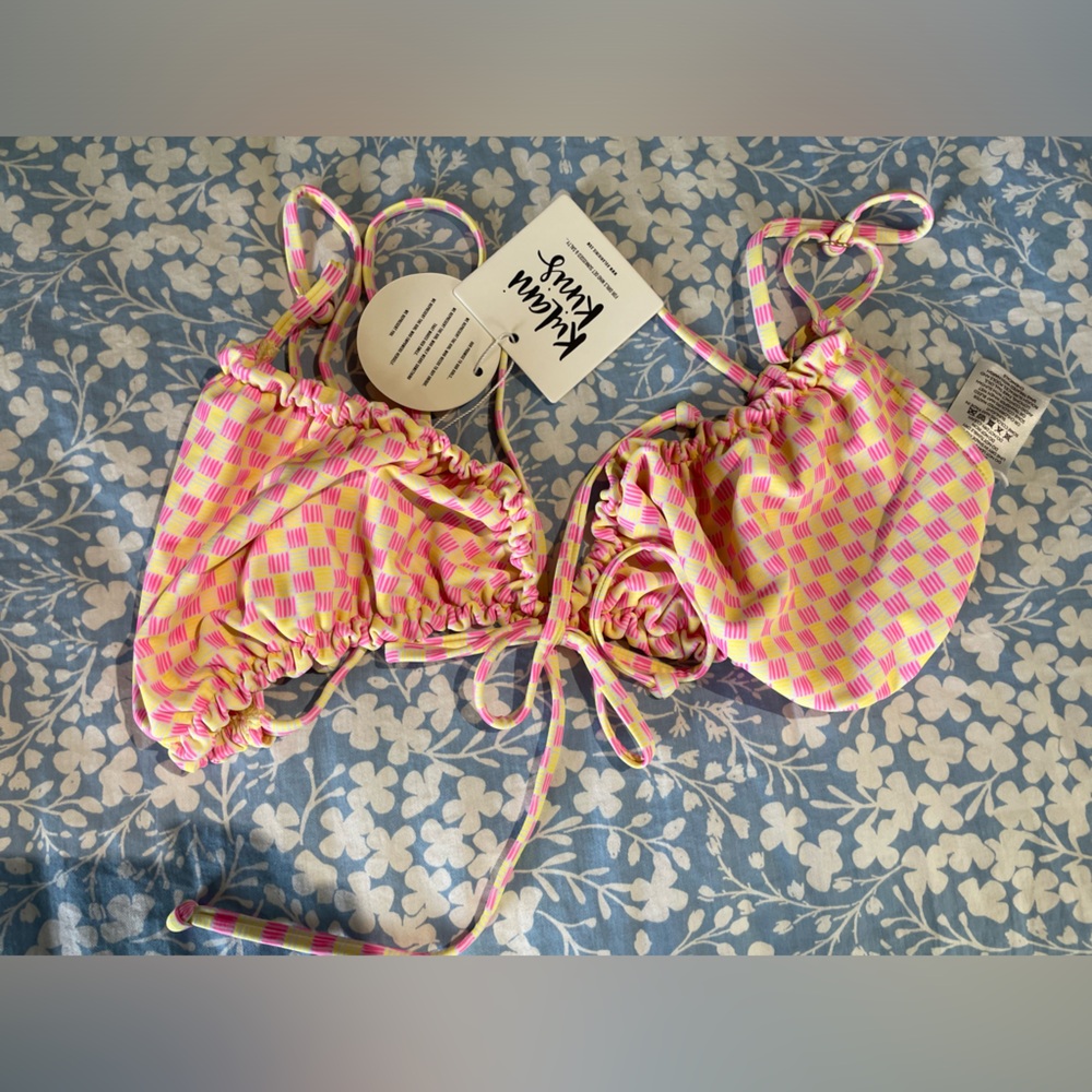 kulani kinis bikini top